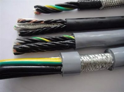 桁架機(jī)械手專用電纜選型指南 TRVV、TRVVP與TRVVSP拖鏈電纜全面解析